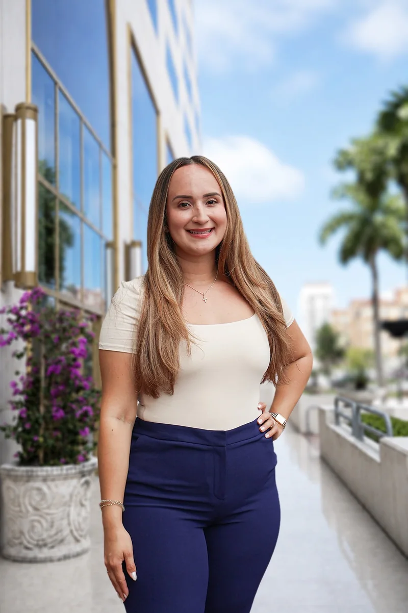 Melissa Castro, Vista Capital sales manager